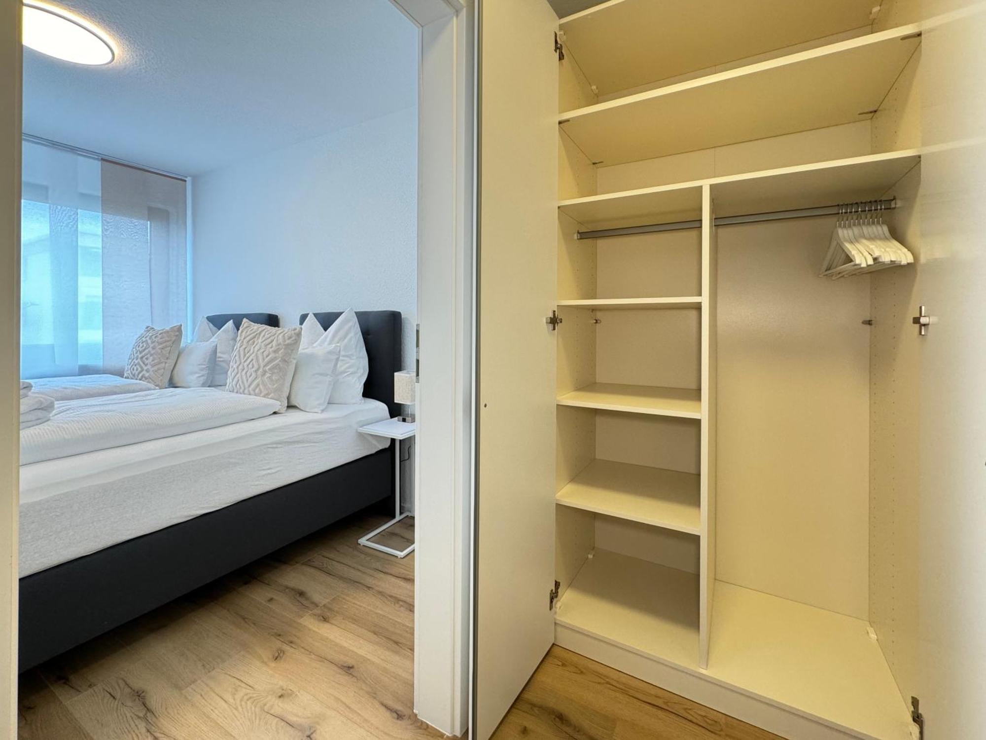 3 Zimmer Apartment, 90 Qm, Ruhig Und Zentrumsnah, Max 6 Pers, 15 Qm Balkon , Private Garage, Internet 1000 Mbit Sindelfingen Kültér fotó
